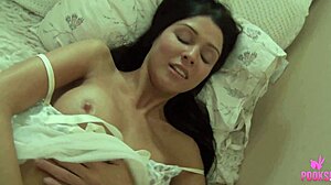 busty brunette erin o masturbates pussy to squirting orgasm with vibrating wand