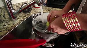 Chubby kitchen milf Sara Jay rams glass dildo deep in pussy