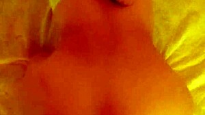 mi compa�era de cuarto... uh, recibe perrito tan delicioso, video nuevito!