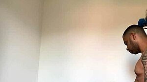 Homemade Blowjob With Petite Brazilian Housewife