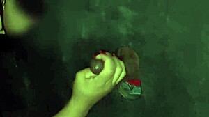 Esposa, why chupar desconhecidos cocks no glory hole? Creampie orgasm in swing house!