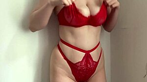 Why's This Iranian Stepmom's Big Round Ass So Horny?