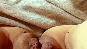 hey milf, spread that pussy wide open for me... 😏