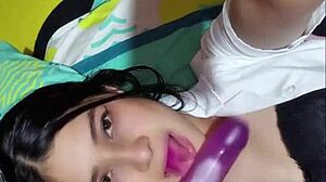 escondidas con culona pervertida jovencita en cama