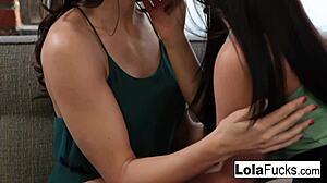 i get so turned on watching two sexy pornstars kiss lick boobs and reach sweet peaks together