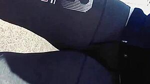 Holy Shit, Check This Outdoor Cameltoe Pussy Print Up Close!