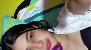 escondidas con culona pervertida jovencita en cama