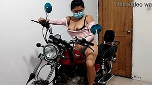 hey stepdaughter, love that sexy lingerie vid from your room?