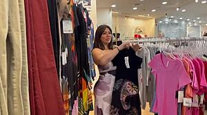 Curvy milf big ass bounces cock outdoor creampie cumshot