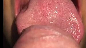 Colombian Sabrinafoxy Starts Week Sucking Boyfriend's Dick and Swallowing Hot Cum