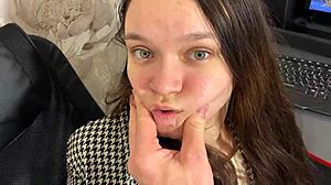 she's not too old to fuck like my stepmom 😈 i pound her hard on the desk 💦