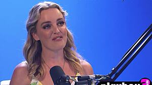 i feel so hot fingering my wet pussy naked like this