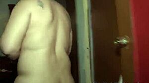 Milf pawg enjoys quick encounter with paki guy at mart