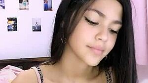 zorrita latina live directo webcam chat strips teases pussy plays toys moans orgasms wet