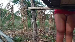 gostosa madrasta flashes wet pussy in public park while corno films her big ass outdoor