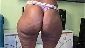 watching this big voluptuous ebony booty babe's oiled twerking is mesmerizing