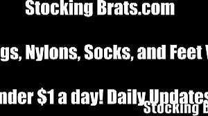 Tara and Summer slurp toes in stockings foot fetish lick pov 😍👅