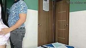 Mi Compañera De Cuarto Se Pone Muy Linda Para Salir Pero Coge Conmigo Primero