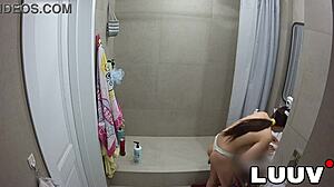 Luuv Grossy, brushing teeth topless in bikini turns you on webcam?