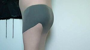 Carmen tries full body nylon pantyhose for sexy foot fetish fun 🦵👣