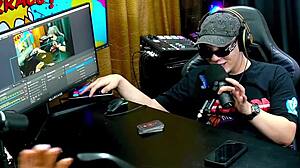 Novinha flashes wet pussy on podcast, barraco explodes with outdoor fuck