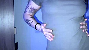 stepsis borrows charger then we scissor like wild lesbian sluts in bathroom