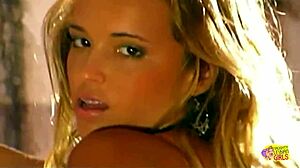 ever watched vintage sexy babes dildo fuck to screaming orgasms?