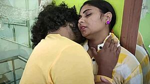 Horny Indian College Girl Fucks Boyfriend Private!