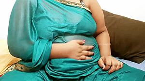 whoa, this iranian babe's huge tits are so damn sexy 😍