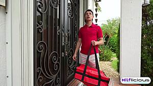 uh, pizza guy, i mean delivery dude gets best tip ever from my huge ass trixie brooks pawg milf bend over ride