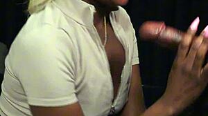 pretty ebony paraplegic pussy cracked wide open