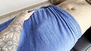 masajista rubs patient's cock before wet pussy creampie