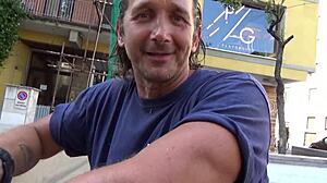 dirty homemade group blowjob with wet slutty italian milf