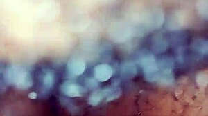 en-chan demonstrates clit-tingling three fingers technique up close part 1