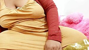 i love my indian bengali bhabhi her tits are so sexy and tempting