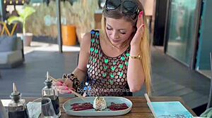 MAEva SINALOA GETS POUNDED DISCREETLY IN STREET BY HUSBAND'S COCK IN BROAD DAYLIGHT!