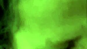 GRANNY GUMMER SUCKS HARD