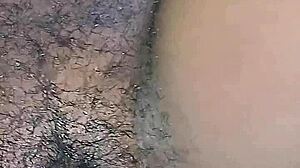 en-chan demonstrates clit-tingling three fingers technique up close part 1