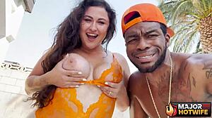 josie jaxxon takes rome major's big cock deep in her pussy