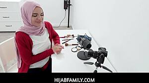 hijab teen naudi nala sucks stepbro for cash loan
