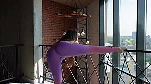 stepsis stretches leggings to seduce me for rough pounding