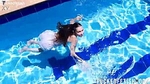 yessica bunny squeezes wet shaved pussy underwater