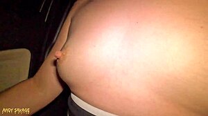 Girlfriend deepthroats on beach then pussy licked public