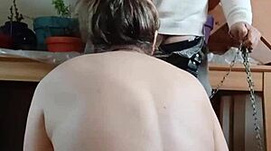 2026 01 09 ma esclave f en séance bdsm fessée uro et éjac faciale en public