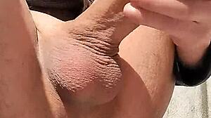 wanna see me stroke this monster cock outdoors risking new neighbors spotting?