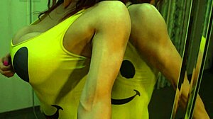 Worship My Massive Muscular Biceps and Huge Tits Baby!