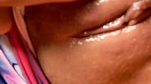 Naughty latina babe worships huge ass masturbating wet pussy solo