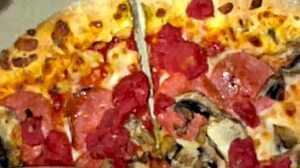 wow saudi arabian snowwhite teen masturbates with pizza chocolate fruits in la!