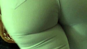 Candid Big Ass Amateur Caught on Bus