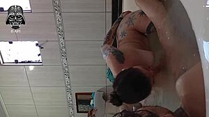 comer na banheira skinny brazilian blonde sucks big cock domination pool orgasm